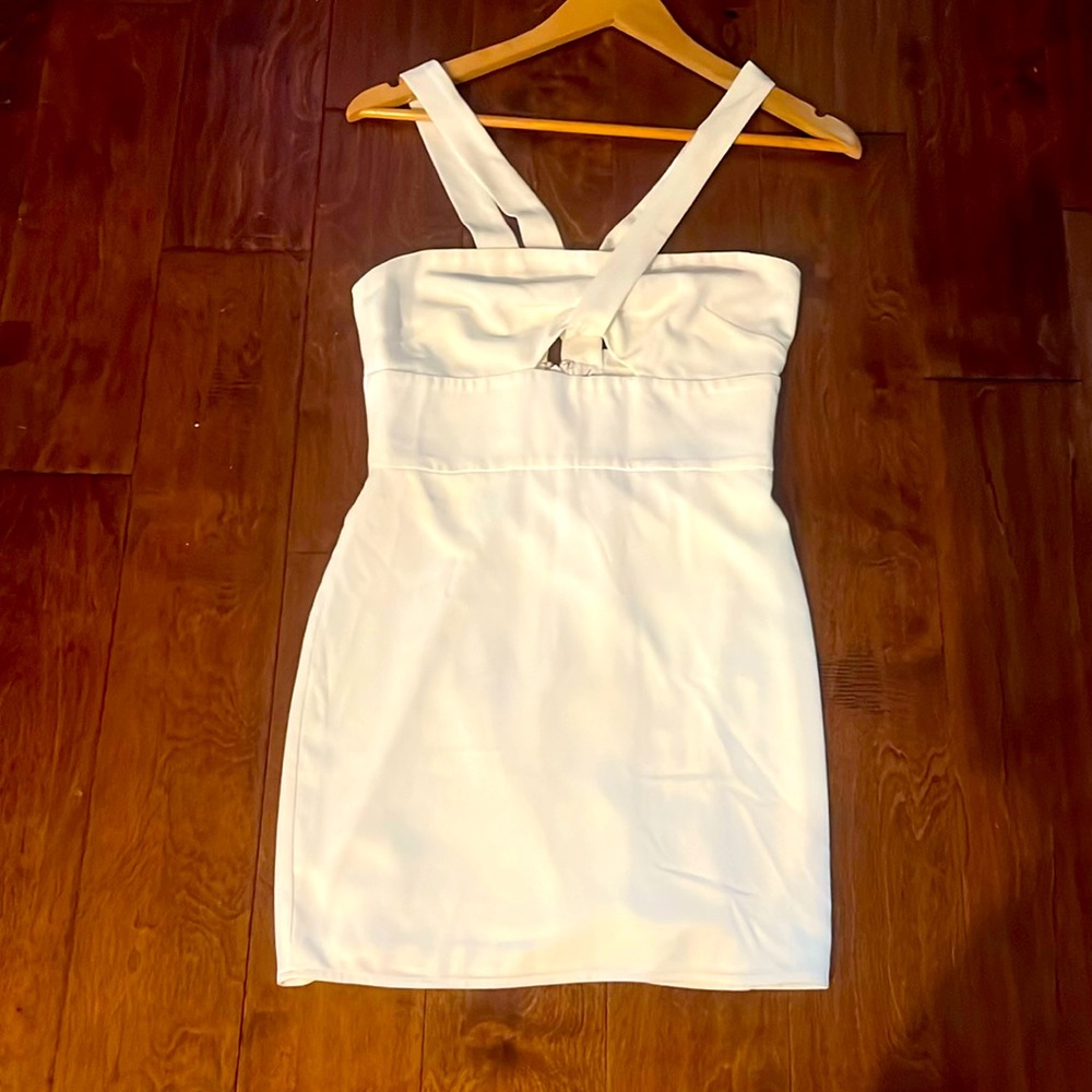 NBD, XS white cocktail dress. Back zip.